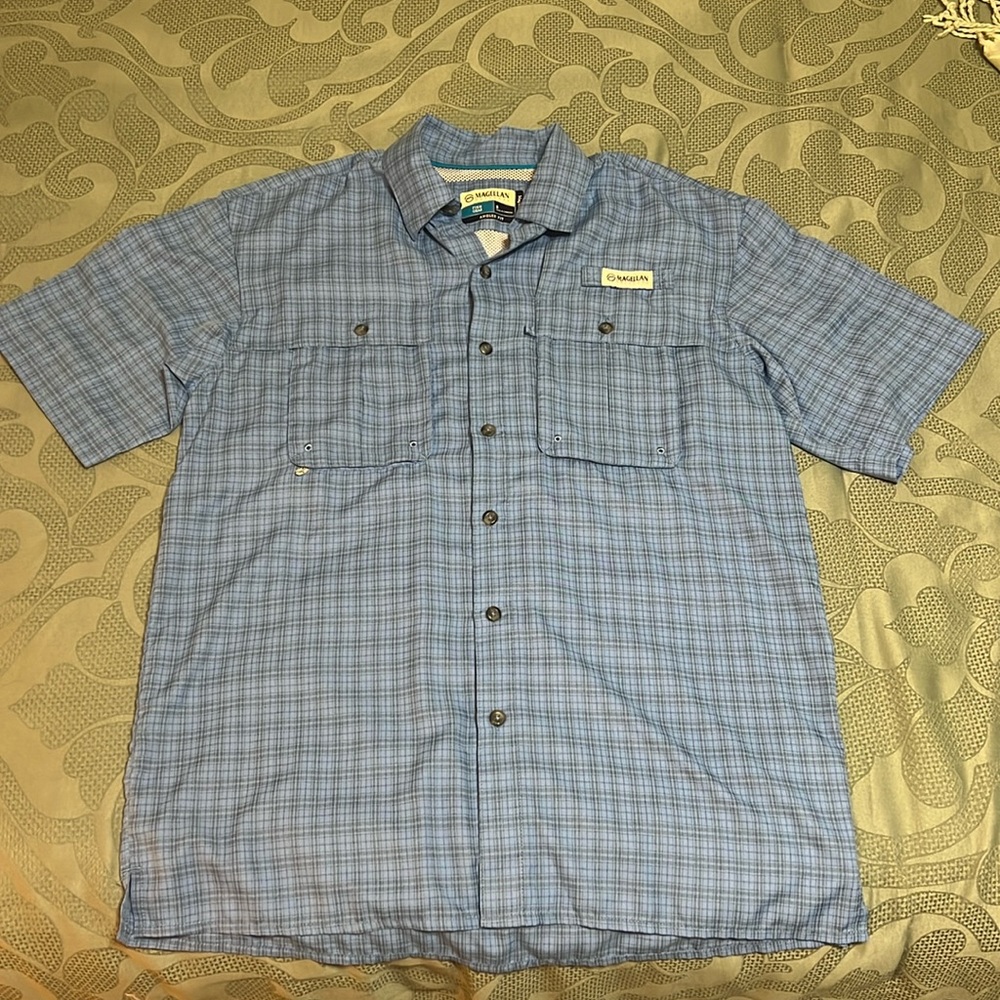 Magellan Fishing Shirt Small Blue Plaid